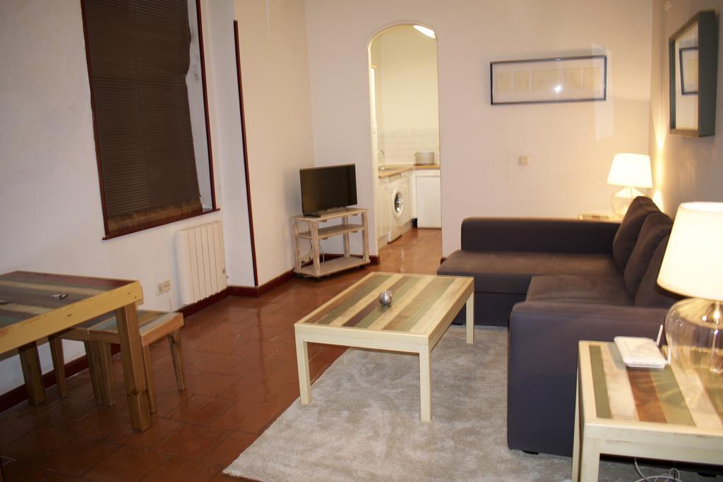 Apartamentos Madrid Retiro Exteriör bild