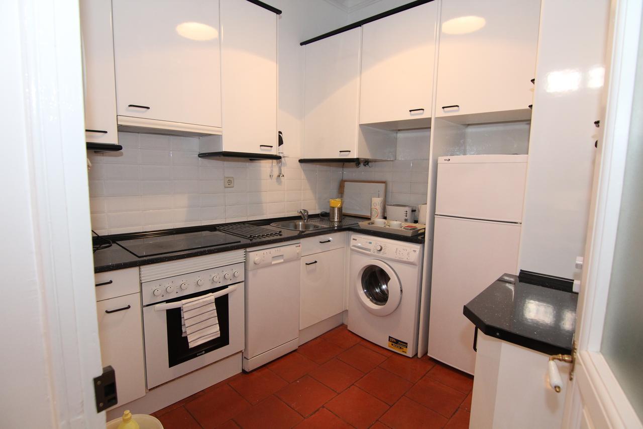 Apartamentos Madrid Retiro Exteriör bild
