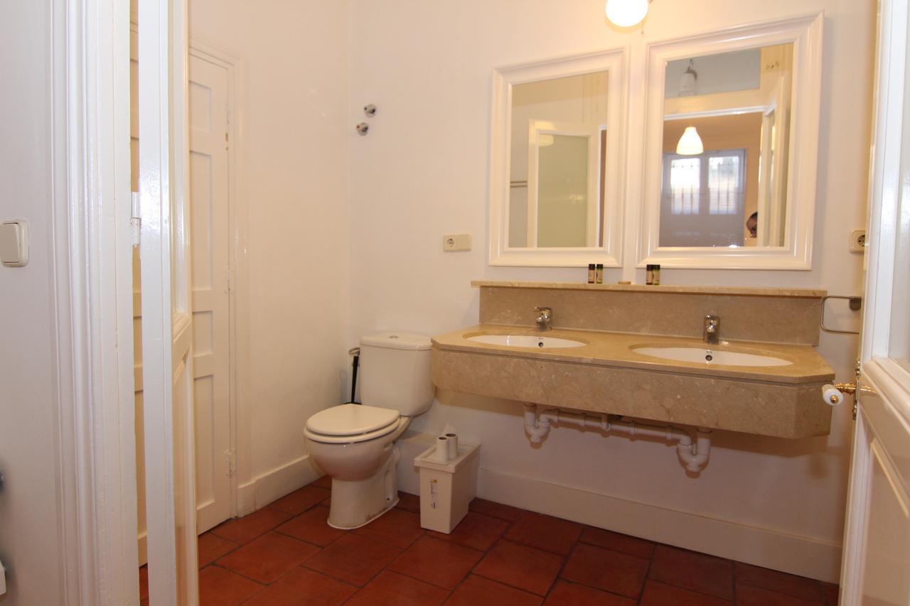 Apartamentos Madrid Retiro Exteriör bild