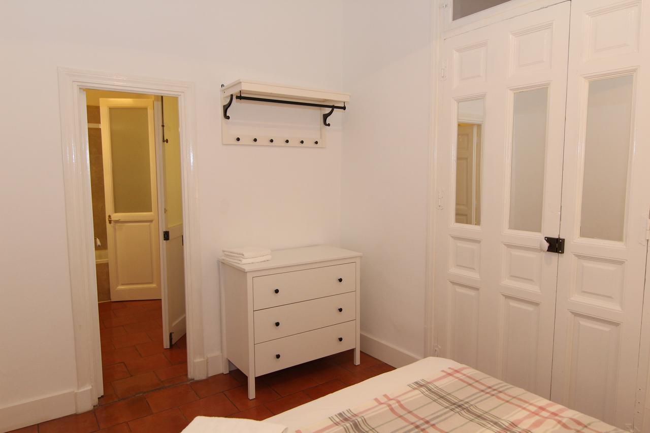 Apartamentos Madrid Retiro Exteriör bild